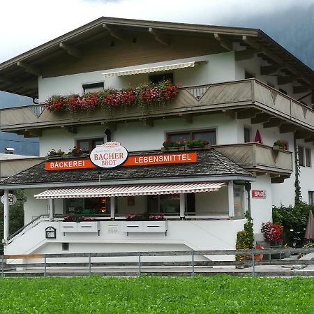 Ferienwohnung Bacher Mayrhofen Esterno foto