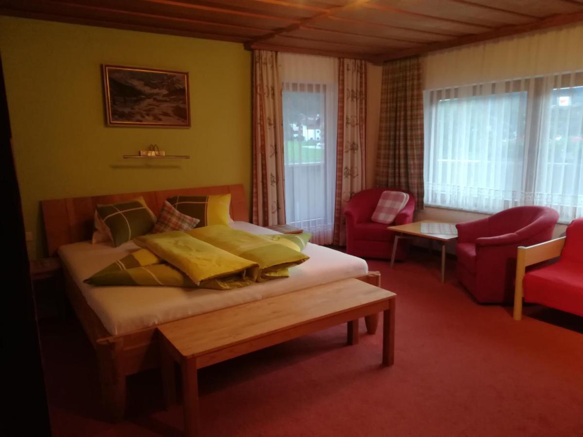 Ferienwohnung Bacher Mayrhofen Esterno foto